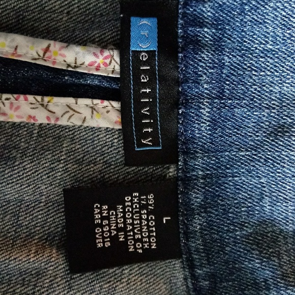 Relativity Blue Denim  Jacket Pockets Size Large - Picture 9 of 9